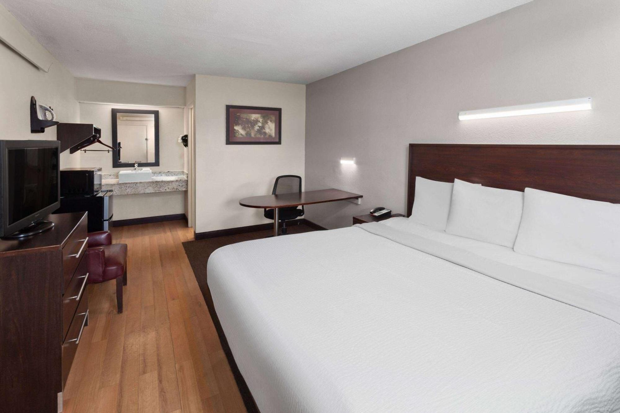 Travelodge By Wyndham Peoria Luaran gambar
