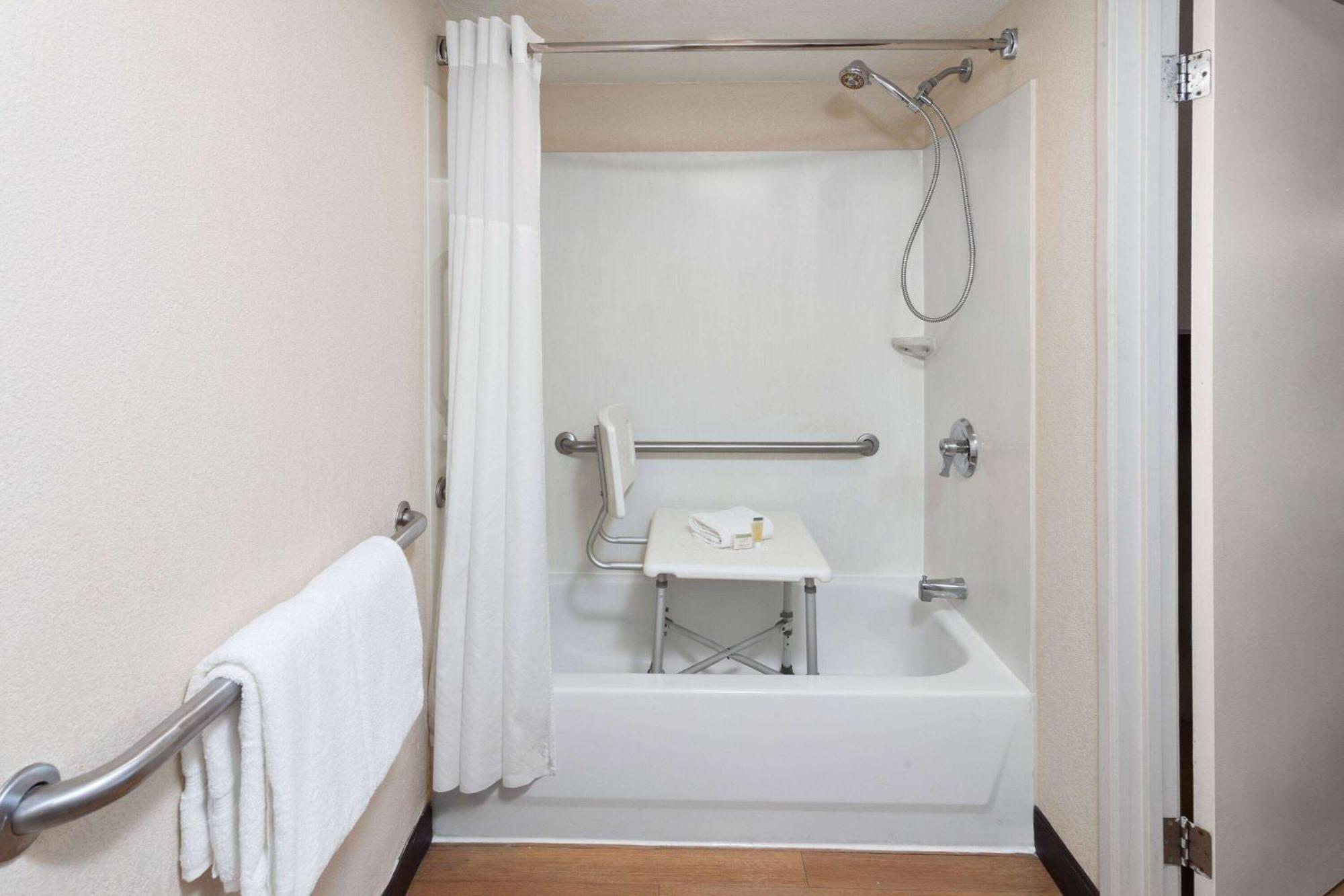 Travelodge By Wyndham Peoria Luaran gambar